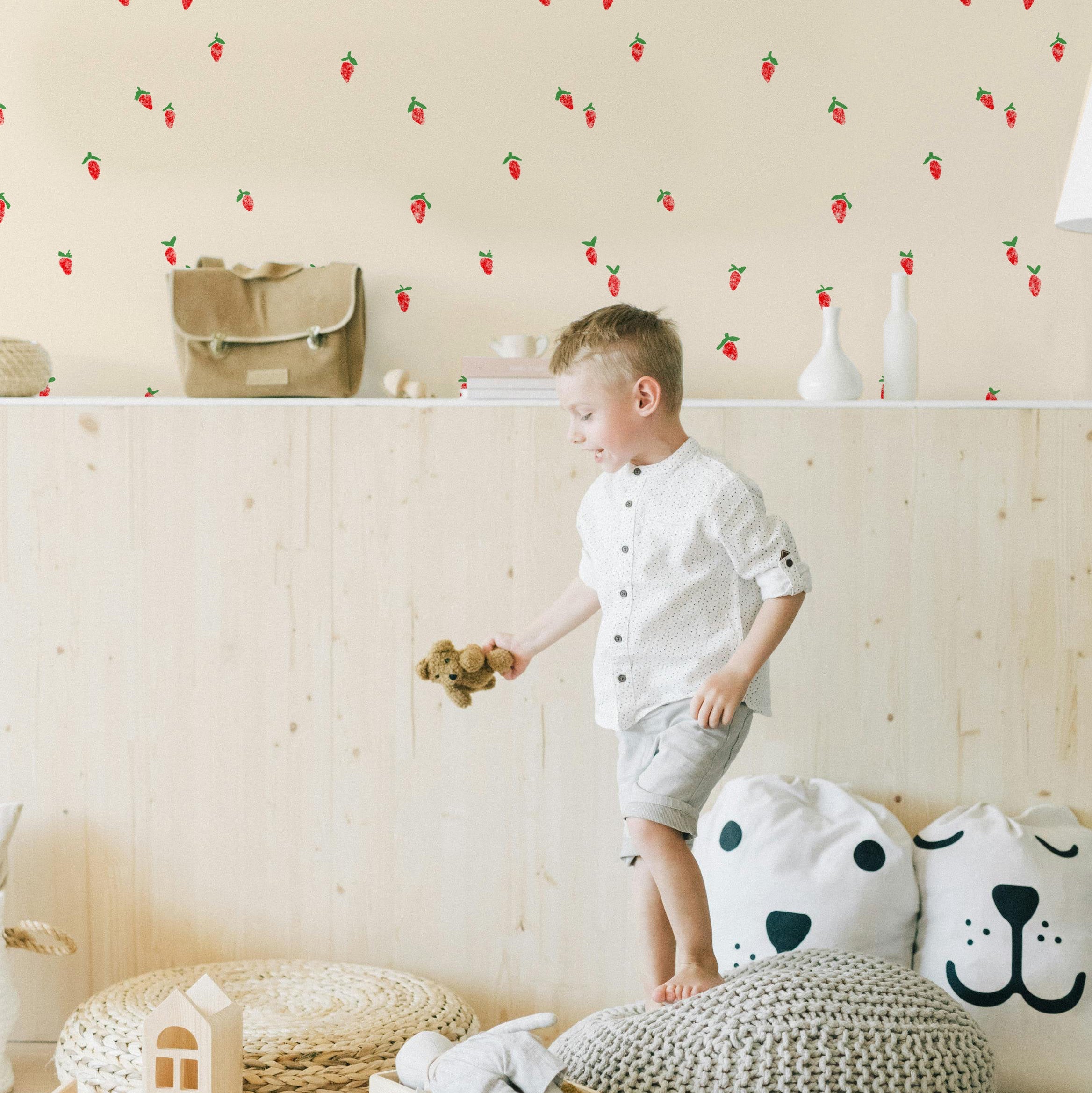 PAPEL MURAL SWEET STRAWBERRY
