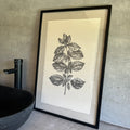 Cuadro Flora tela sobre lino I